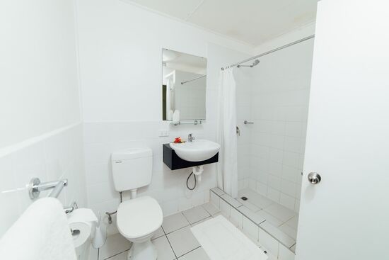 Two Bedroom Apartment Bathroom